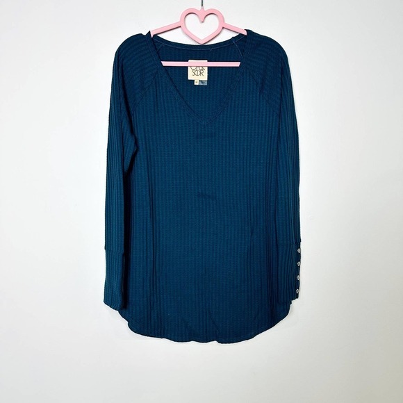 Chaser NWOT V-Neck Button Cuff Waffle Knit Thermal Tunic Top Teal Size Medium - Picture 1 of 5
